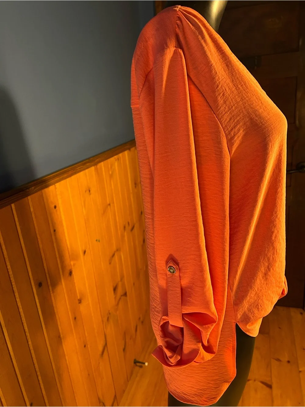 Laura Coral Button-Front Tie-Hem Blouse. Like new. - Picture 3 of 5